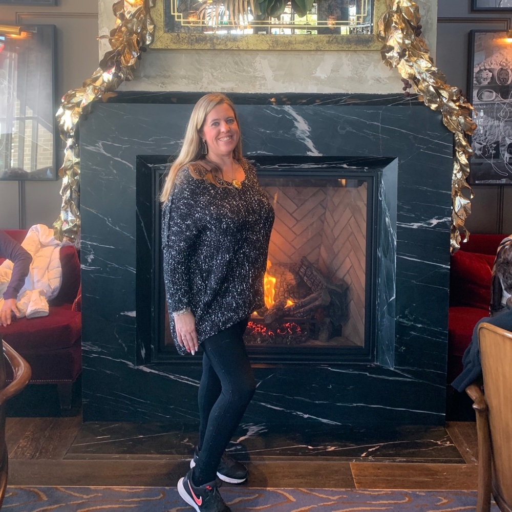 Meet your Posher, Laurie